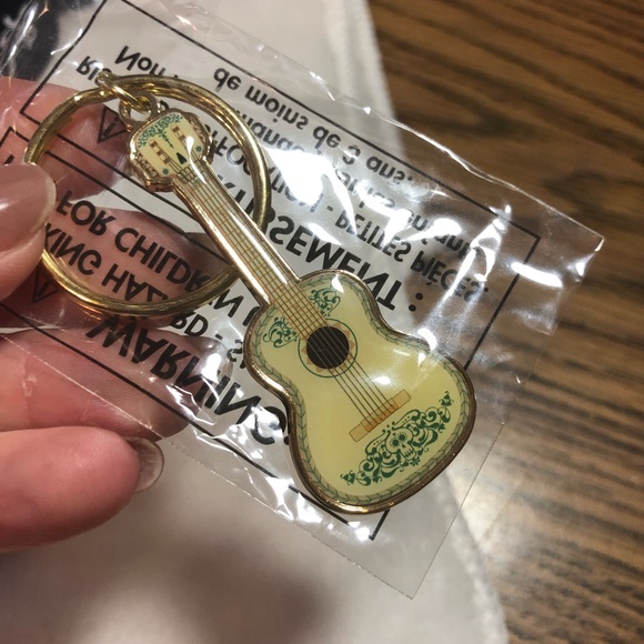 Disney keychains, patches, and Disney trading collectible pins bundle - Picture 3 of 11